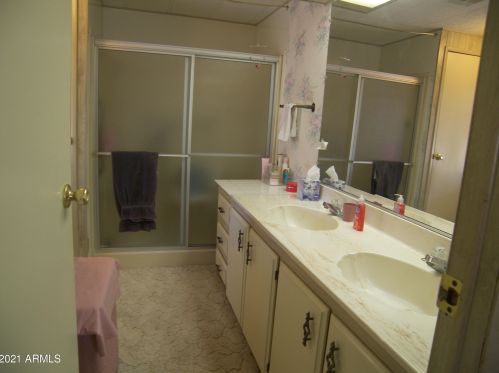 16229 32 Way, Phoenix AZ 85018-5019 exterior