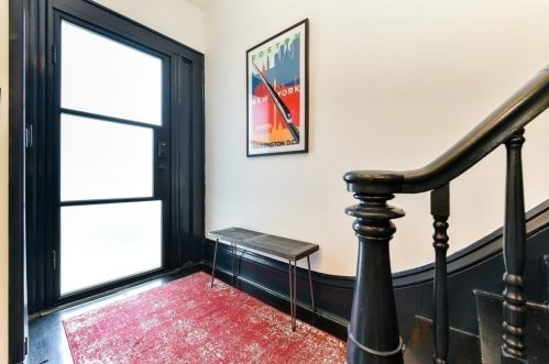 26 F St, Boston, MA