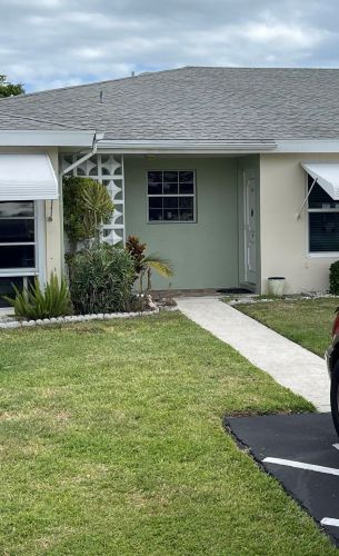 908 Savannas Point Dr, Fort Pierce, FL 34982-6785