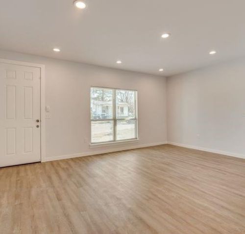 4337 Canal St, Dallas TX  75210-1604 exterior