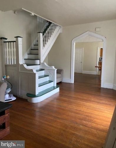 5101 Greene St, Philadelphia PA 19119-3248 exterior