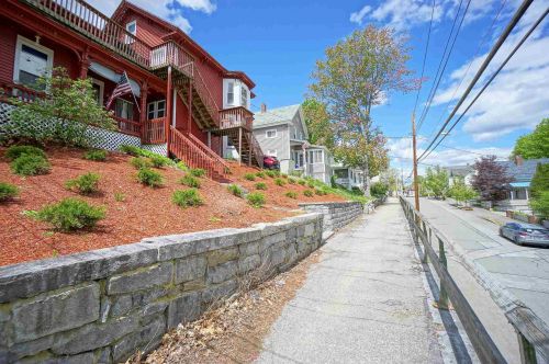 77 Spring St, Concord, NH 03301-4207