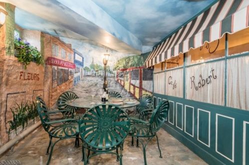 122 Upper Mtn Ave, Montclair NJ 07043-1428 exterior