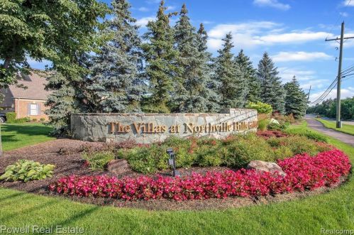44611 Broadmoor Cir, Northville, MI 48168-8638