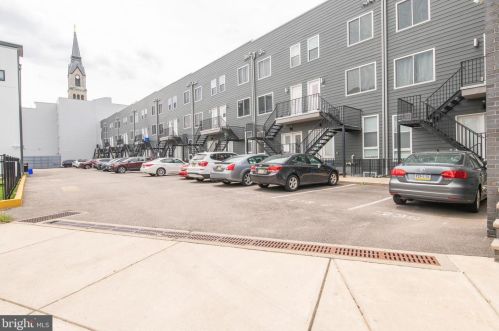 1235 5th St, Philadelphia PA 19147-5234 exterior