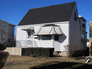7346 Cullom Ave, Chicago, IL 60706-1124
