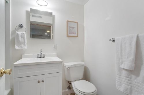 6110 Savio Dr, Saint Louis MO 63123-2761 exterior