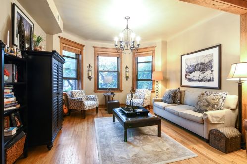 823 Altgeld St, Chicago, IL 60614-2410