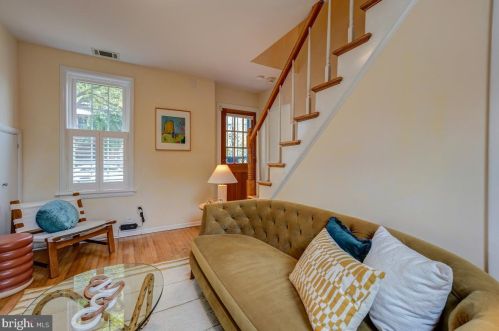 1225 C St, Washington DC 20003-1806 exterior