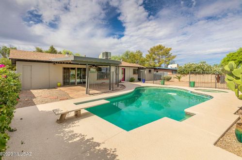 5441 7 St, Tucson AZ 85719-5410 exterior