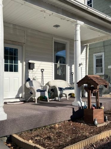 624 Franklin St, Slatington PA  18080-1609 exterior