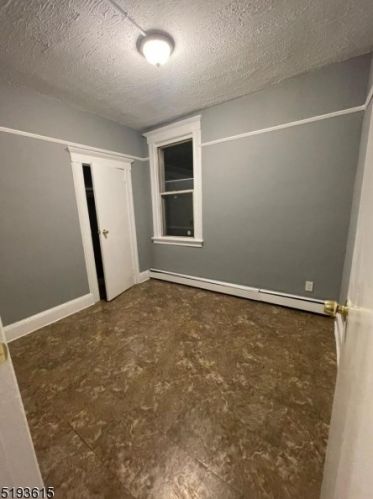 90 5th St, Paterson NJ  07522-1300 exterior