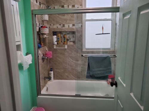 7222 Marshfield Ave, Chicago IL 60636-3809 exterior