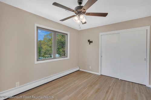 1120 Farmingdale Rd, Jackson Twp NJ  08527-1380 exterior