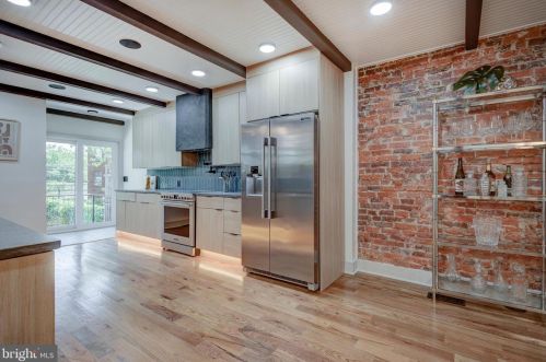 1025 51st St, Philadelphia PA  19143-4213 exterior