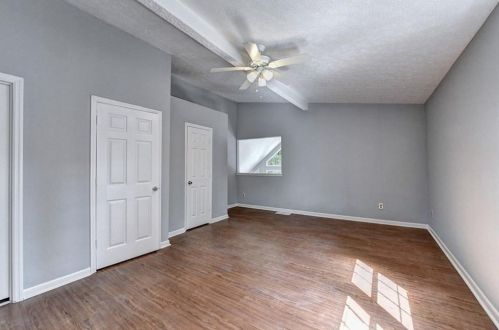 689 Lake Dr, Lithonia GA  30039-6683 exterior