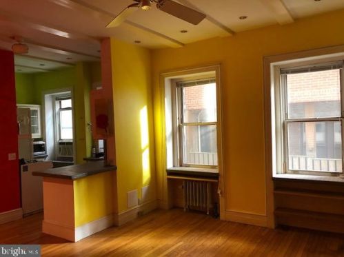 1734 P St, Washington DC 20036-1317 exterior