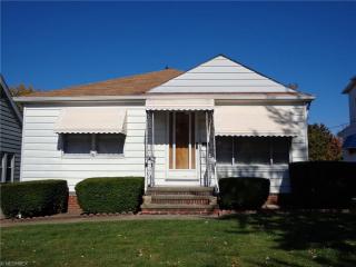 6710 Bradley Ave, Cleveland, OH 44129-2230