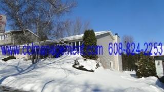 7106 Gladstone Dr, Madison WI  53719-2140 exterior