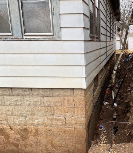 4576 38th St, Milwaukee, WI 53209-5914