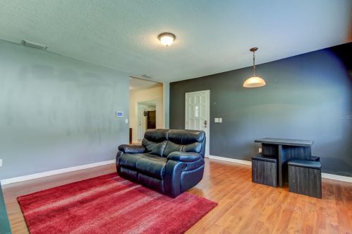 208 Broad St, Tampa FL  33604-4004 exterior