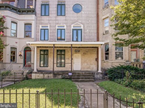 1324 Kenyon St, Washington DC 20010-2493 exterior