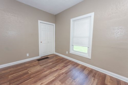 1310 Arthur Ave, Joliet IL 60432-1004 exterior