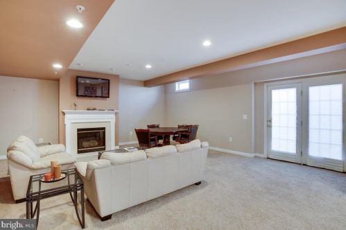 16803 Blue Indigo Ct, Accokeek MD 20607-3484 exterior