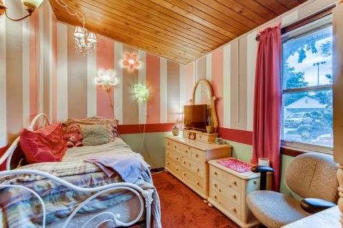 711 Morris Ave, Hillside IL 60162-1132 exterior