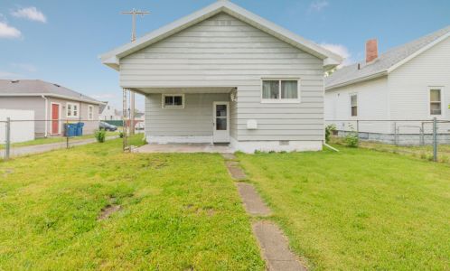 520 Somerset Ave, Mishawaka, IN 46544-4572