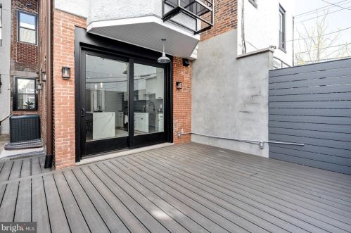 628 19 St, Philadelphia PA 19121-4120 exterior