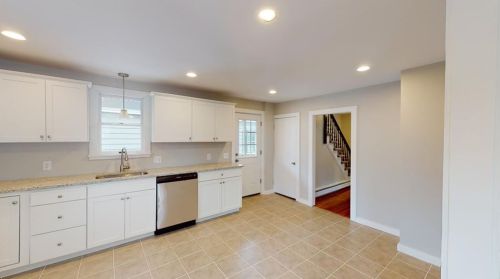 216 Farm St, Woonsocket RI  02895-1169 exterior