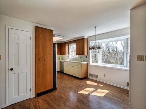 590 Clemson Dr, Pittsburgh PA 15243-1736 exterior