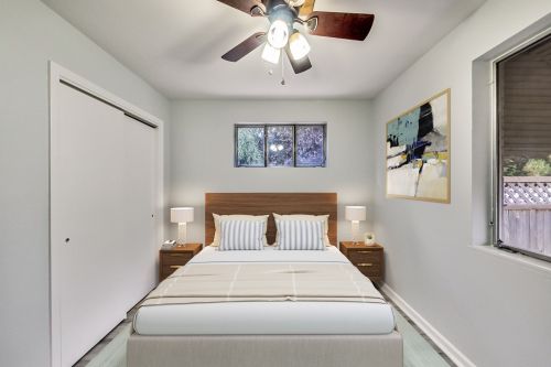 6878 Lehigh Ave, Chicago IL  60646-1406 exterior