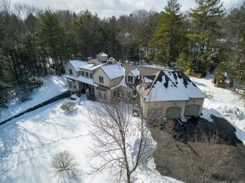 596 Cardinal Cir, Torrington CT 06790-2164 exterior