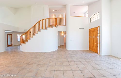 5875 Misty Ridge Dr, Tucson, AZ 85718-3434