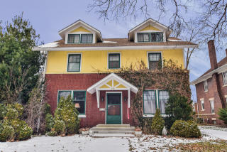 436 Palace St, Aurora IL  60506-3014 exterior