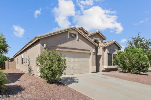 5606 Cortaro Crossing Dr, Tucson, AZ 85742-8134