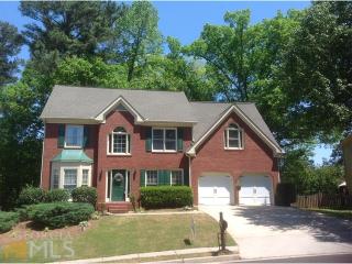 345 Chandler Pond Dr, Lawrenceville GA  30043-6043 exterior