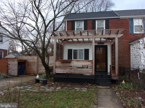 2713 Albemarle Dr, Alexandria VA  22303-1303 exterior