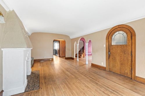 3040 62, Milwaukee WI 53214-1821 exterior