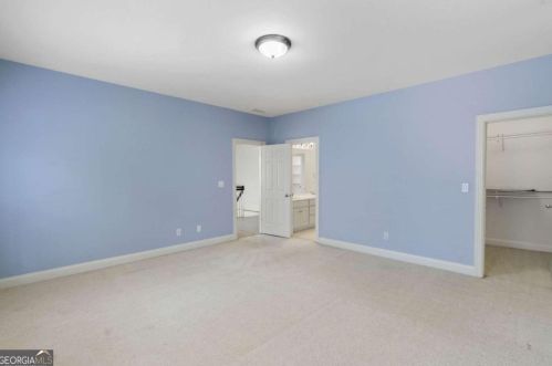 700 Brookwoods Trce, Atlanta GA 30342-2473 exterior