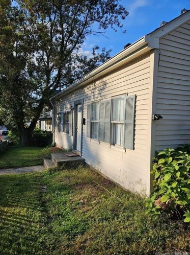 96 Franklin St, Killingly CT 06239-3507 exterior