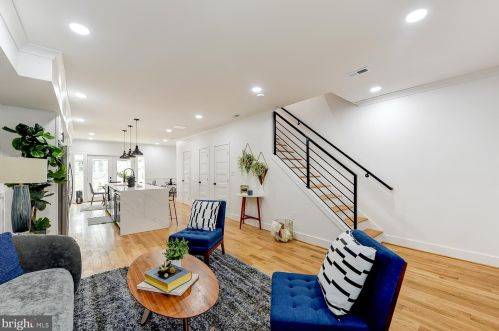 1427 Parkwood Pl, Washington DC  20010-3218 exterior