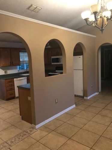 502 Fifer Ave, Fort Pierce, FL 34953-3870