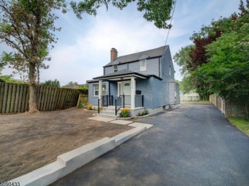 1915 Mountain Ave, Scotch Plains, NJ 07076-1201