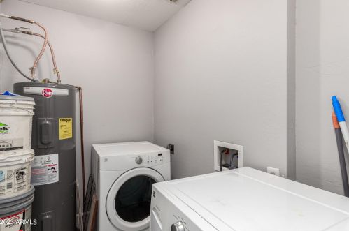 4206 48 Dr, Phoenix AZ 85031-1303 exterior