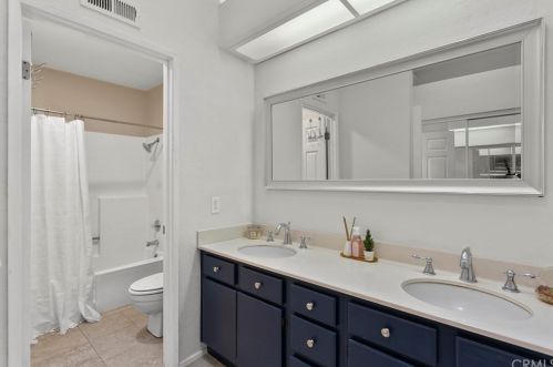 2232 Catalpa Dr, Tustin CA 92782-8357 exterior