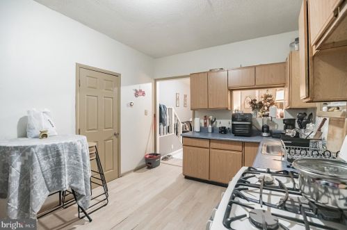 46 21 St, Camden NJ 08105-3707 exterior