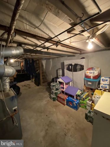 4107 Marshall St, Philadelphia PA 19140-2520 exterior